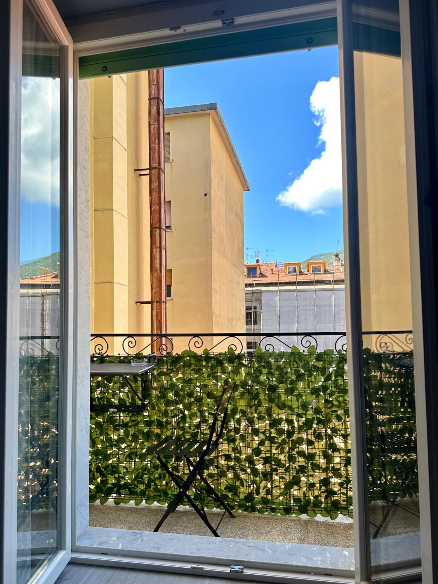 Real Rooms Dalia La Spezia Ngoại thất bức ảnh